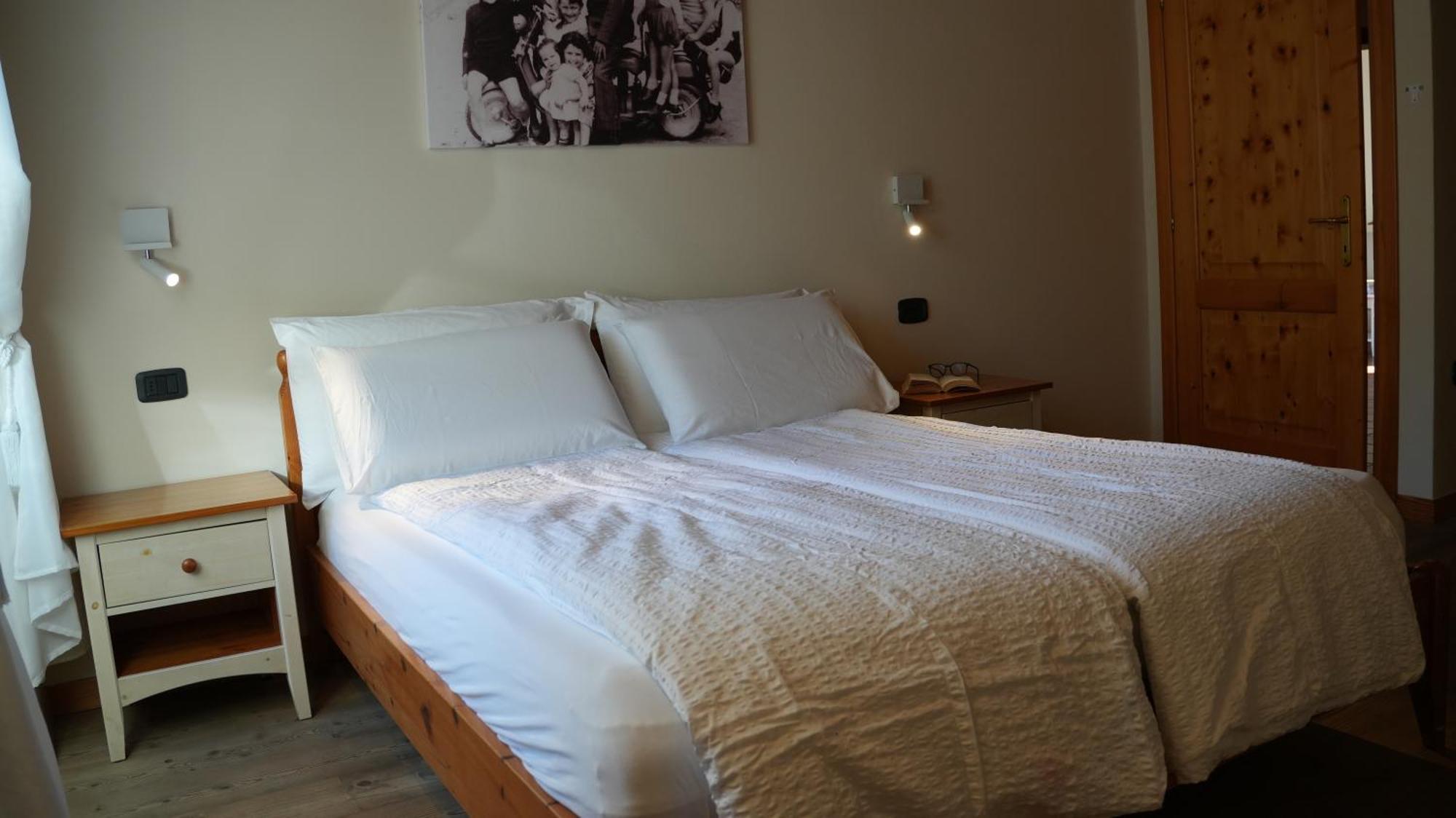 Aparthotel La Colombera 3*